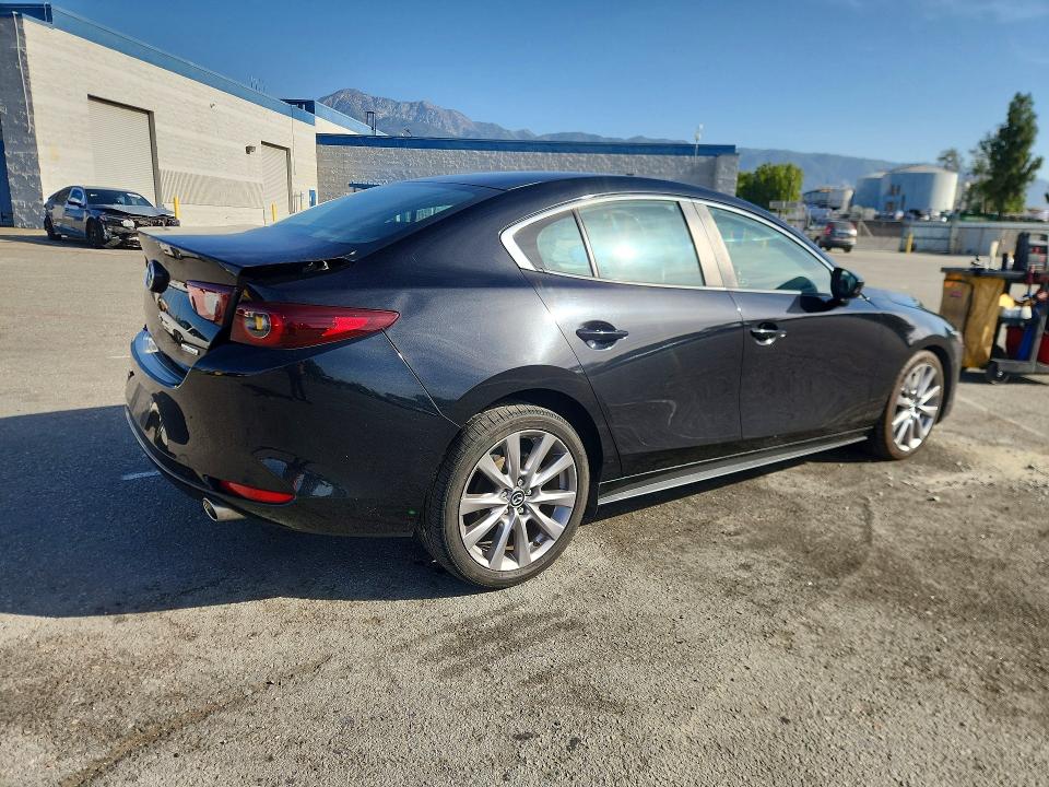 Aukcja sprzedaży 2022 Mazda 3, vin: 3MZBPACLXNM301845, numer aukcji: 51485306