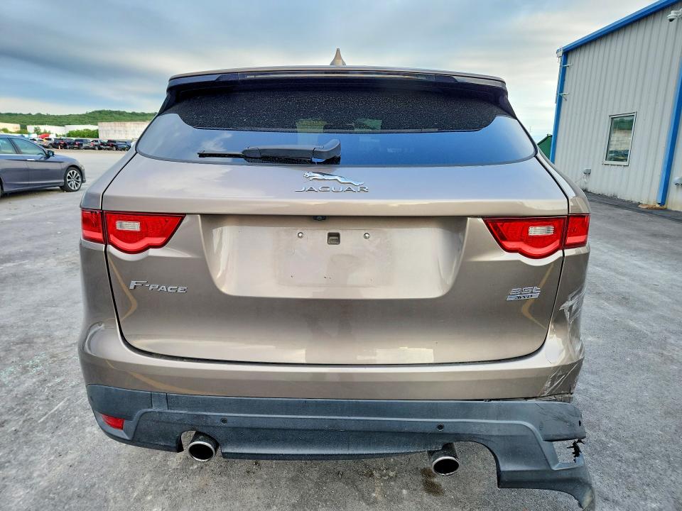 Продажа на аукционе авто 2017 Jaguar F-pace, vin: SADCL2BV2HA072613, номер лота: 51616556