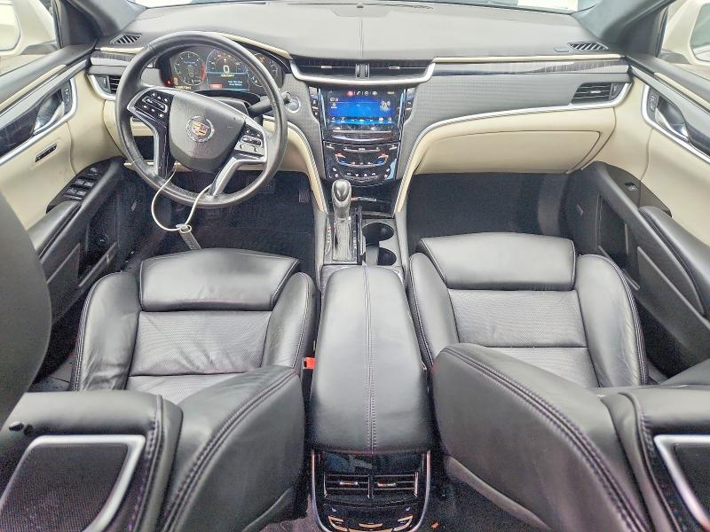 51770156 :رقم المزاد ، 2G61V5S39D9207947 vin ، 2013 Cadillac Xts مزاد بيع