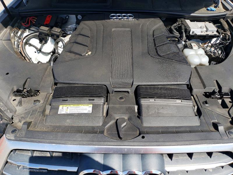 49875876 :رقم المزاد ، WA1VAAF78JD017985 vin ، 2018 Audi Q7 مزاد بيع