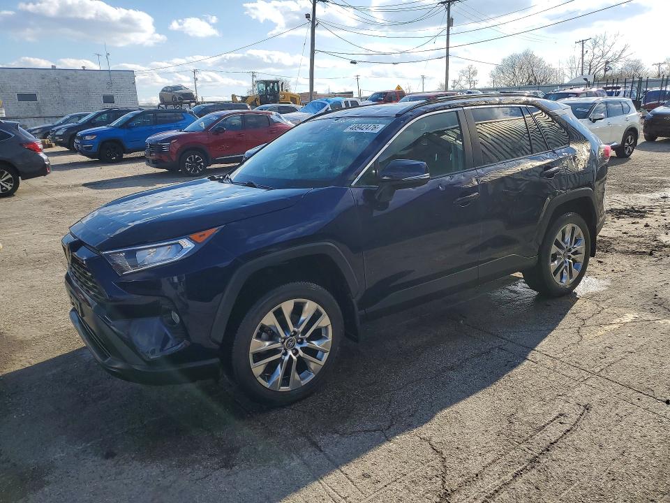 Auction sale of the 2019 Toyota Rav4, vin: 2T3A1RFV6KW045600, lot number: 48942476