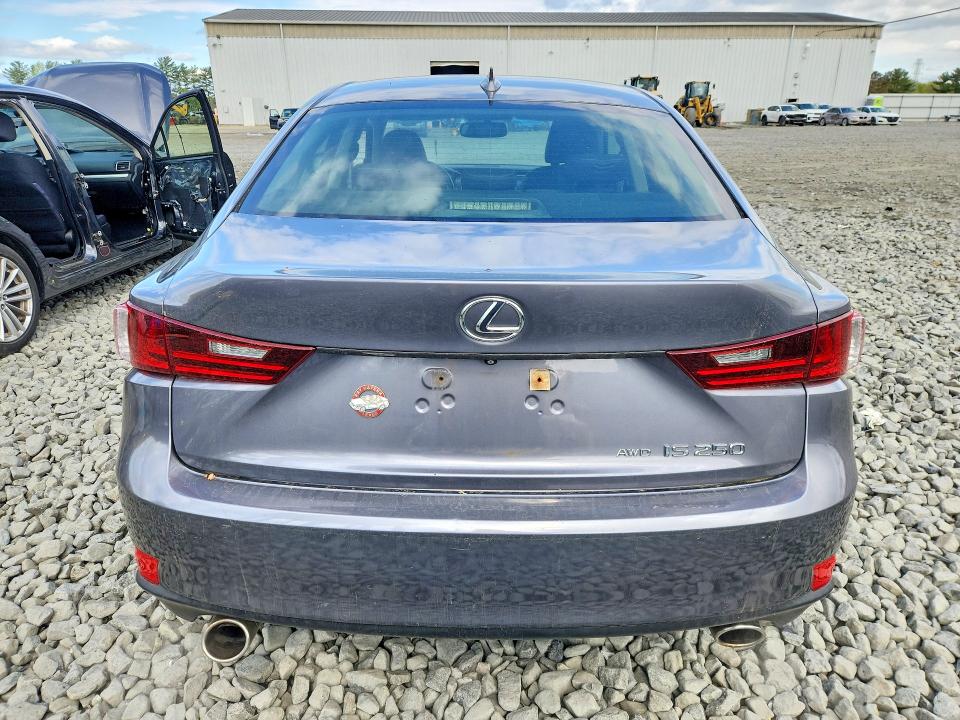49442426 :رقم المزاد ، JTHCF1D20F5018604 vin ، 2015 Lexus Is مزاد بيع