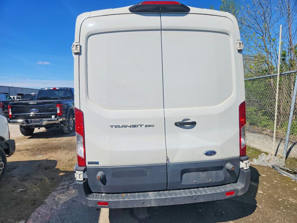 Продажа на аукционе авто 2018 Ford Transit, vin: 1FTYR2CM4JKB34387, номер лота: 50593426