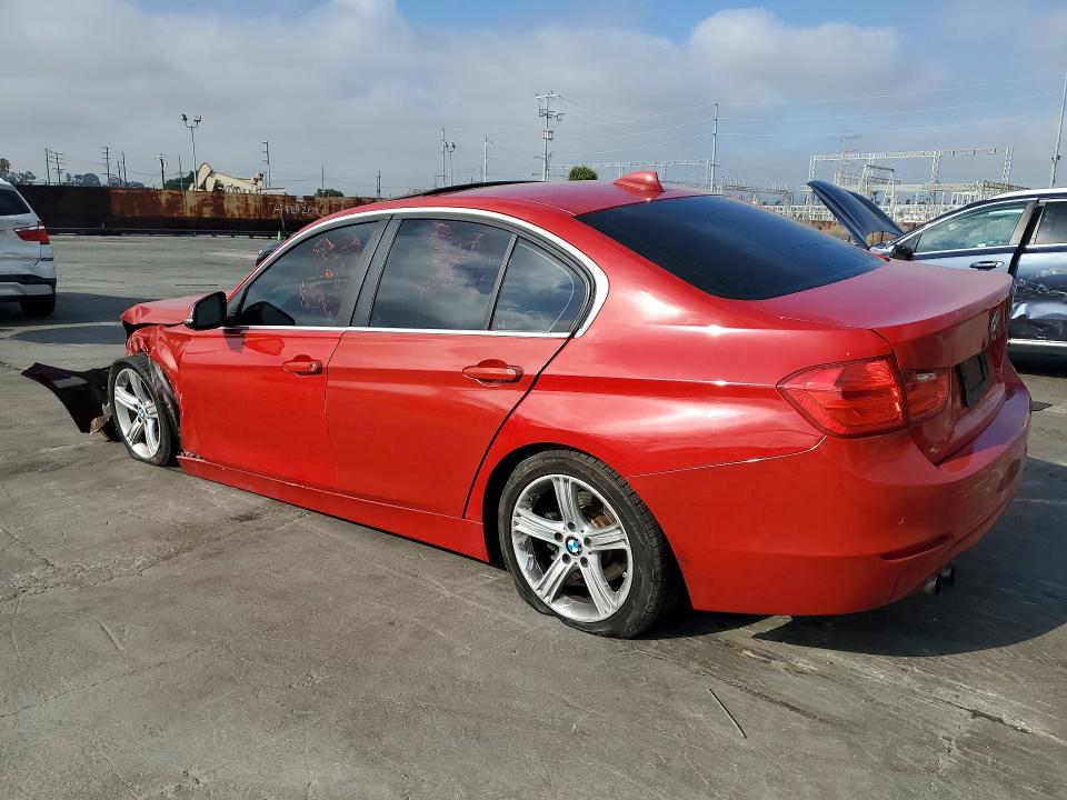 Продажа на аукционе авто 2015 Bmw 328, vin: WBA3A5G5XFNS82956, номер лота: 48994706