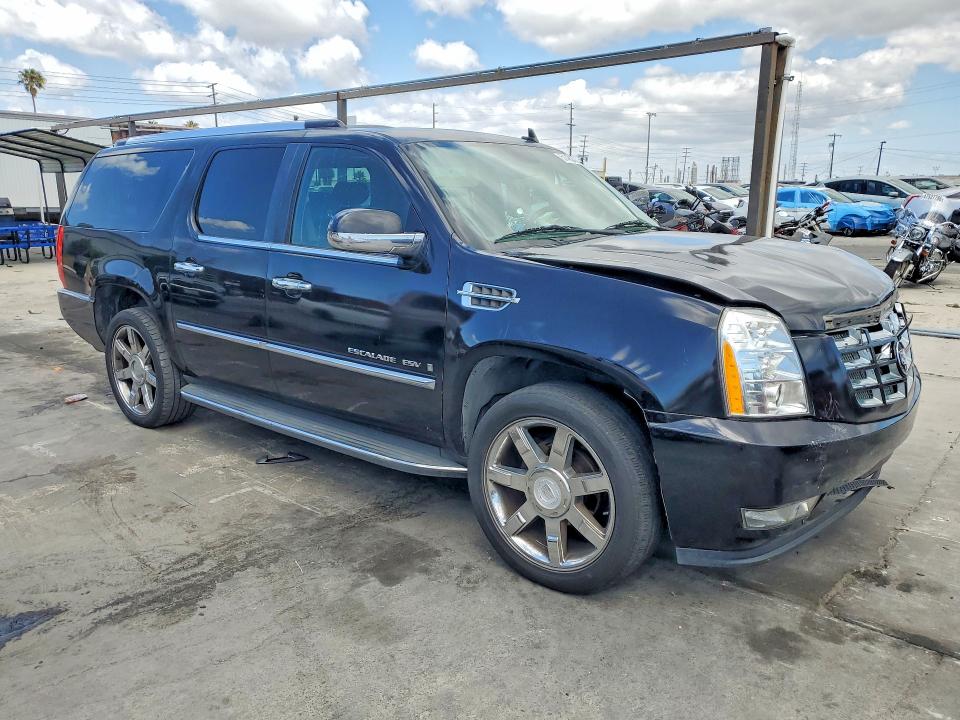 2008 Cadillac Escalade მანქანა იყიდება აუქციონზე, vin: 1GYFK66858R242983, აუქციონის ნომერი: 51483306