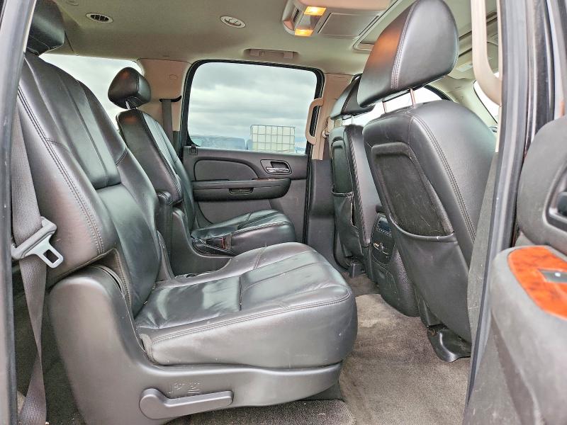 Продажа на аукционе авто 2008 Chevrolet Suburban, vin: 1GNFK16318R133103, номер лота: 51501716