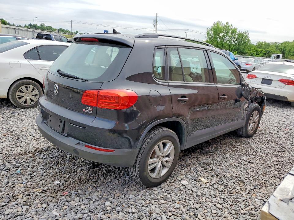 50598266 :رقم المزاد ، WVGBV7AX3HK025405 vin ، 2017 Volkswagen Tiguan مزاد بيع