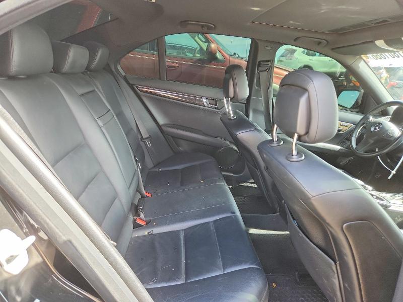 Auction sale of the 2008 Mercedes Benz C, vin: WDDGF81X68F102697, lot number: 51801666