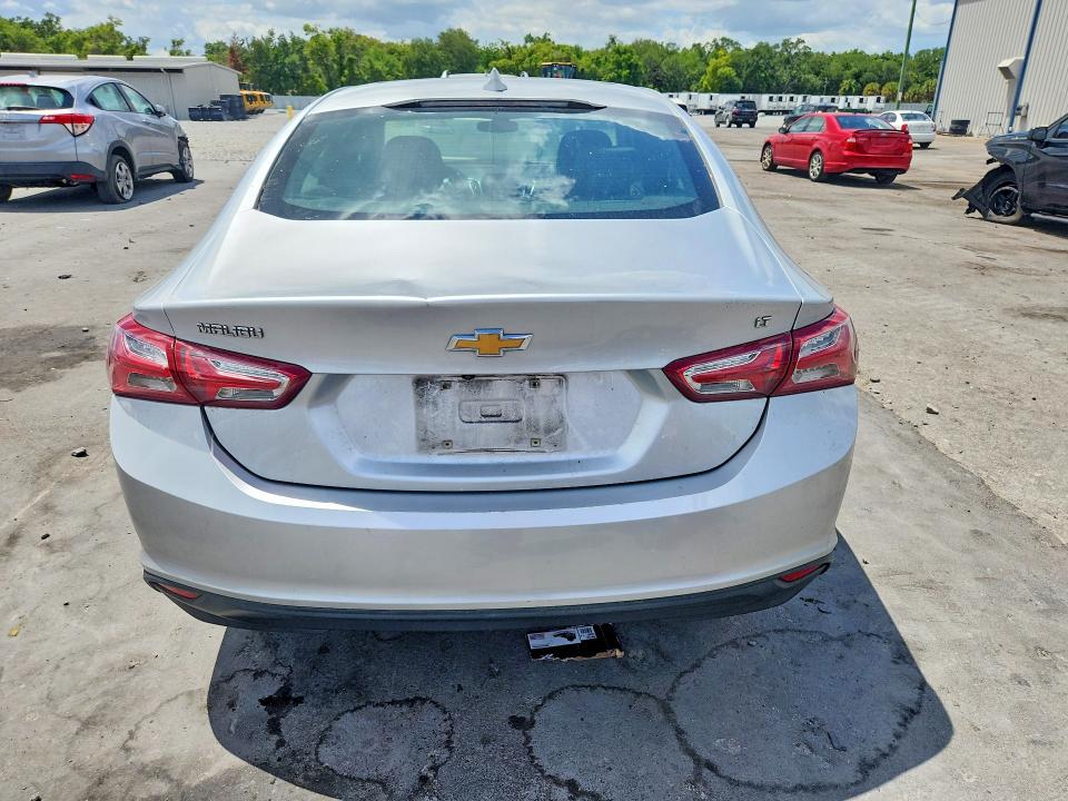Продажа на аукционе авто 2021 Chevrolet Malibu, vin: 1G1ZD5ST3MF068918, номер лота: 50708486