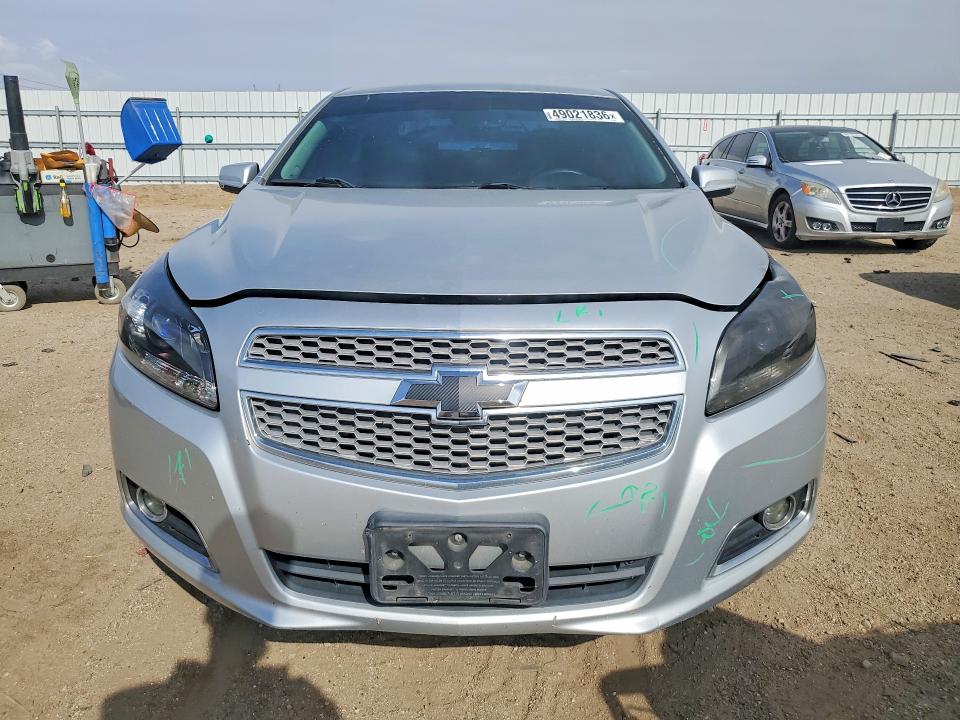 49021836 :رقم المزاد ، 1G11H5SA8DF306617 vin ، 2013 Chevrolet Malibu مزاد بيع