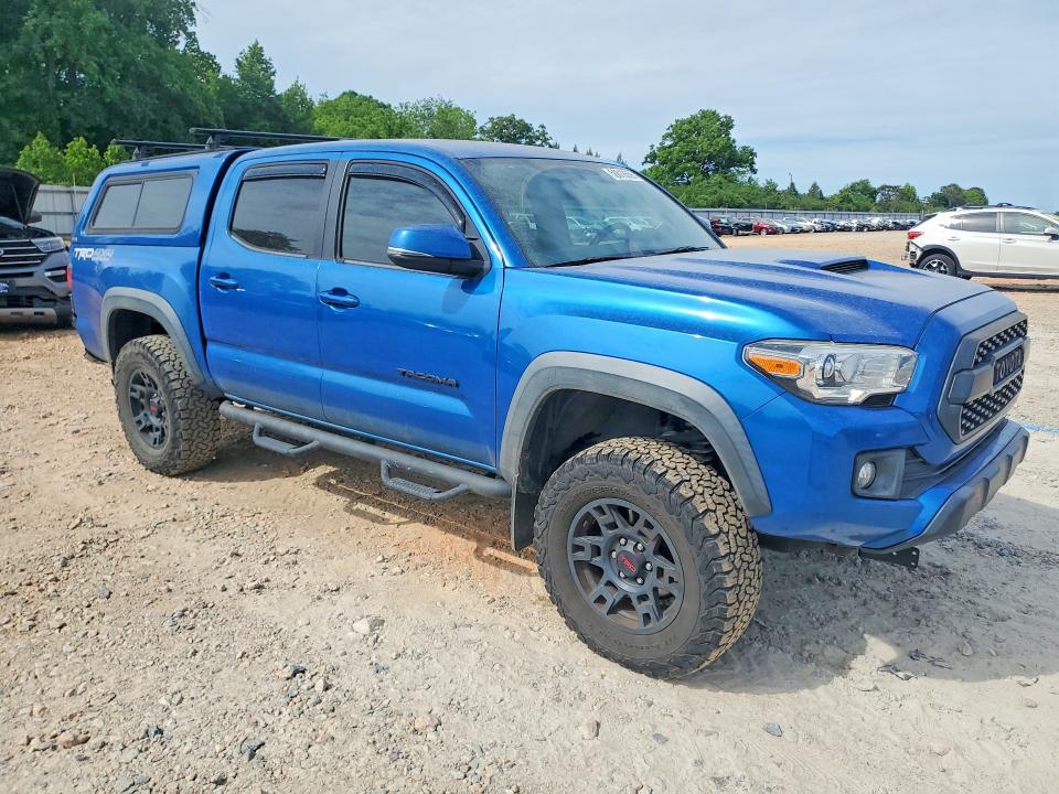 50818556 :رقم المزاد ، 5TFCZ5AN6HX117658 vin ، 2017 Toyota Tacoma مزاد بيع