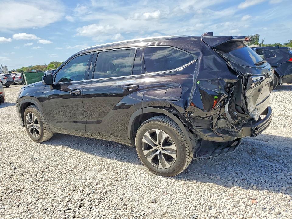 Продажа на аукционе авто 2021 Toyota Highlander, vin: 5TDGZRAH8MS081278, номер лота: 49760646