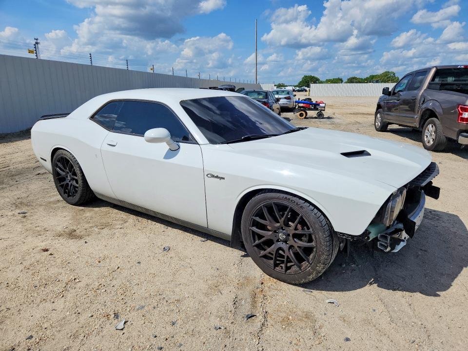 47823786 :رقم المزاد ، 2C3CDZAG5GH352907 vin ، 2016 Dodge Challenger مزاد بيع