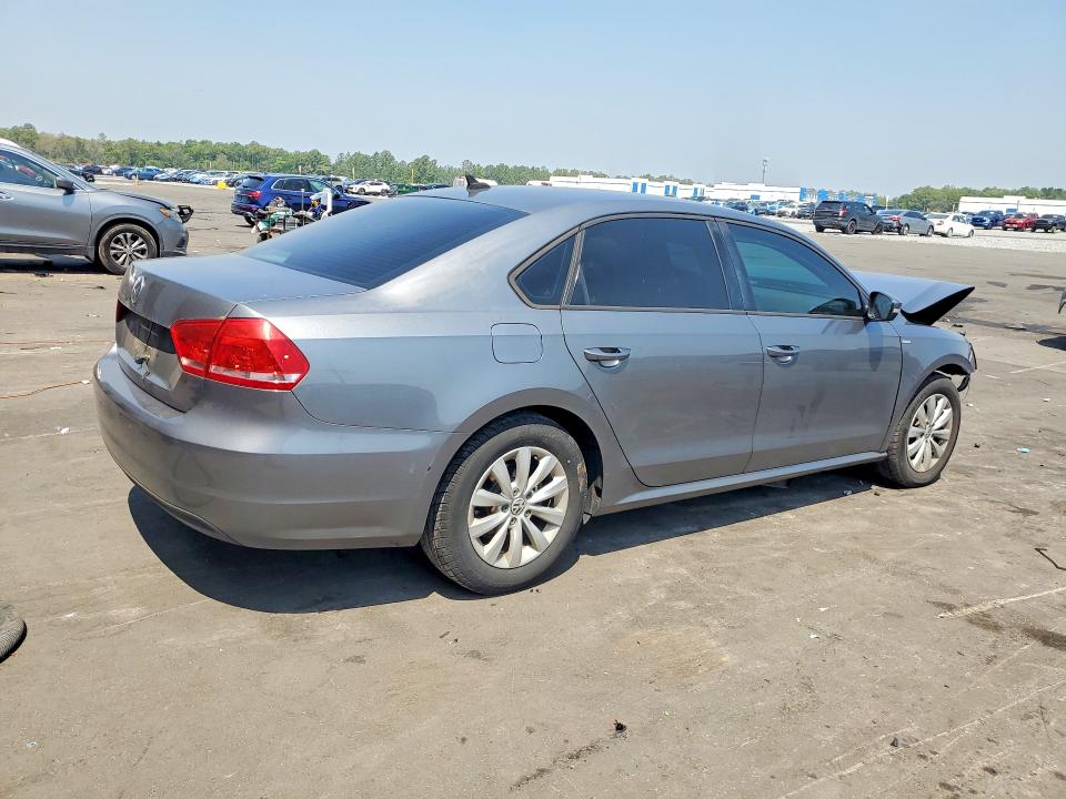 Продаж на аукціоні авто 2015 Volkswagen Passat, vin: 1VWAT7A31FC075565, номер лоту: 50776366