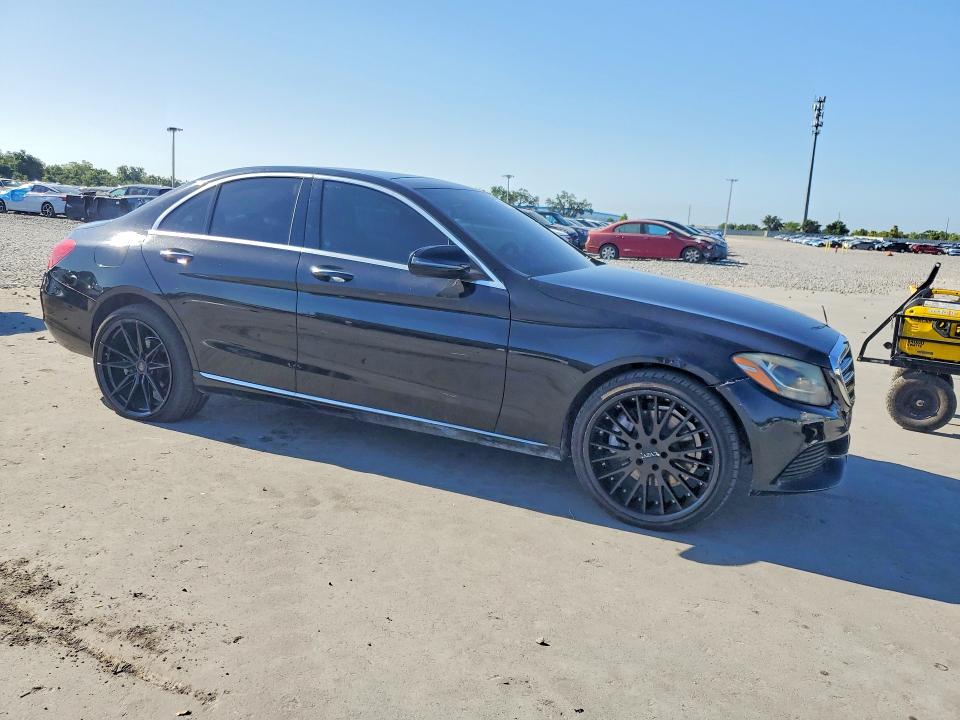 Продажа на аукционе авто 2016 Mercedes-benz C, vin: 55SWF4KB9GU165957, номер лота: 50461166