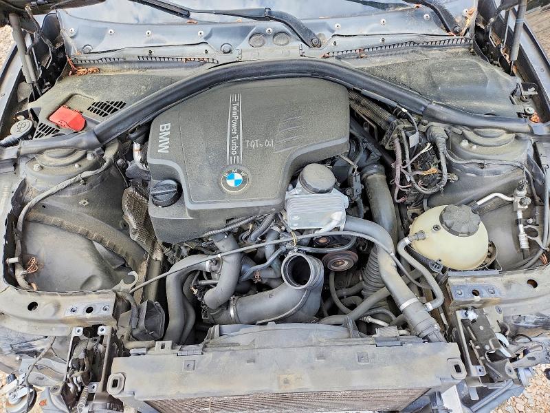2013 Bmw 328 მანქანა იყიდება აუქციონზე, vin: WBA3A5G53DNP21878, აუქციონის ნომერი: 51484036