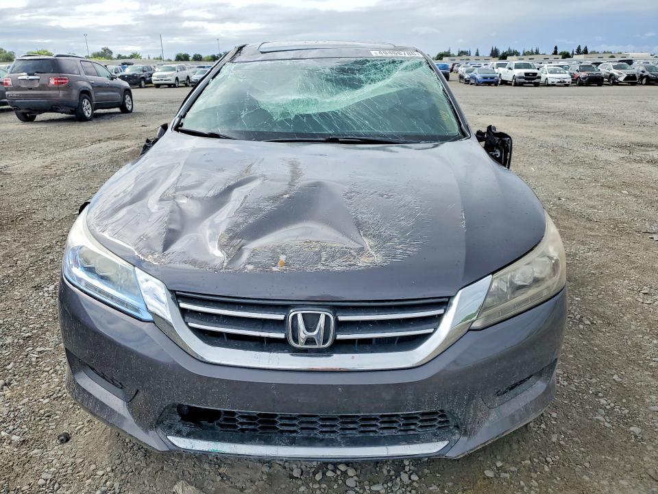 2015 Honda Accord მანქანა იყიდება აუქციონზე, vin: 1HGCR6F79FA007768, აუქციონის ნომერი: 49468786