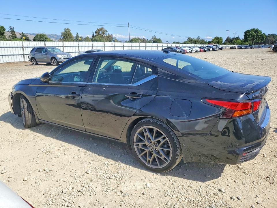 51486786 :رقم المزاد ، 1N4AL4CVXPN385550 vin ، 2023 Nissan Altima مزاد بيع
