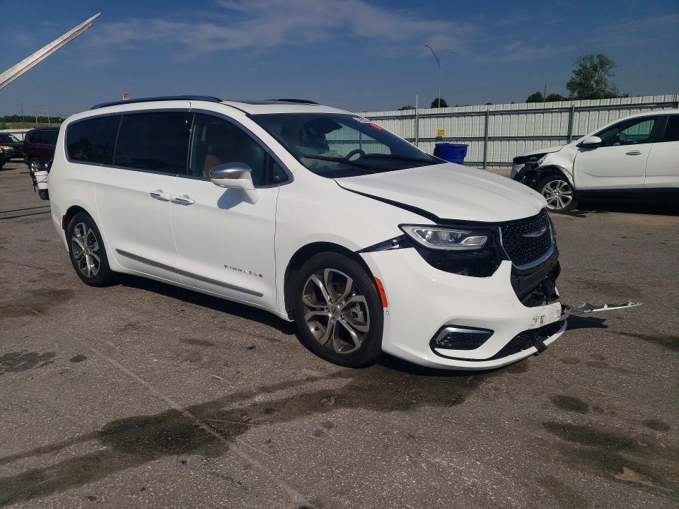 Продажа на аукционе авто 2024 Chrysler Pacifica, vin: 2C4RC1PG0RR161765, номер лота: 49653326
