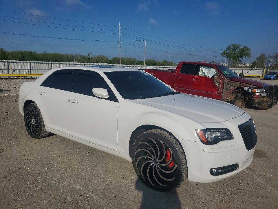50396686 :رقم المزاد ، 2C3CCAGG5EH309743 vin ، 2014 Chrysler 300 مزاد بيع