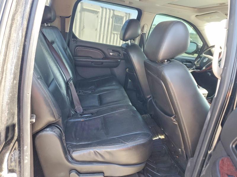 2010 Cadillac Escalade მანქანა იყიდება აუქციონზე, vin: 1GYUKJEF3AR283760, აუქციონის ნომერი: 49259086