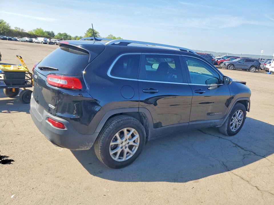 Продаж на аукціоні авто 2017 Jeep Cherokee, vin: 1C4PJMCS0HW646227, номер лоту: 51069476