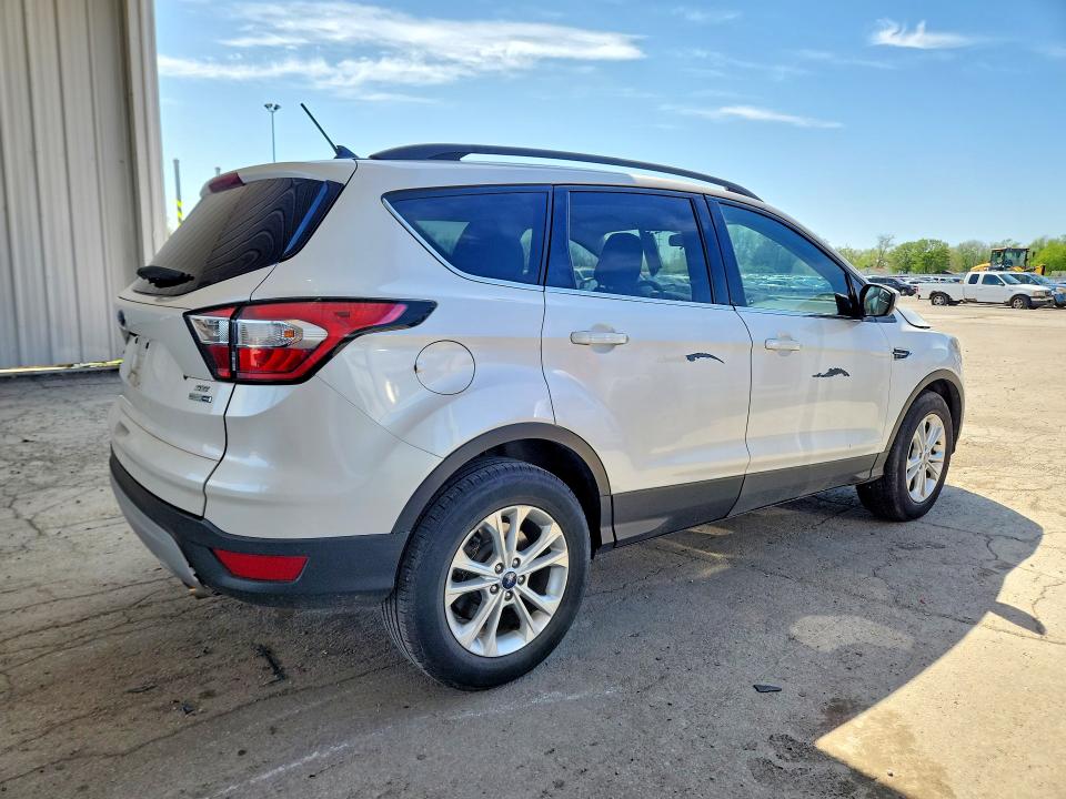 Продаж на аукціоні авто 2018 Ford Escape, vin: 1FMCU9GD1JUA90151, номер лоту: 50494666