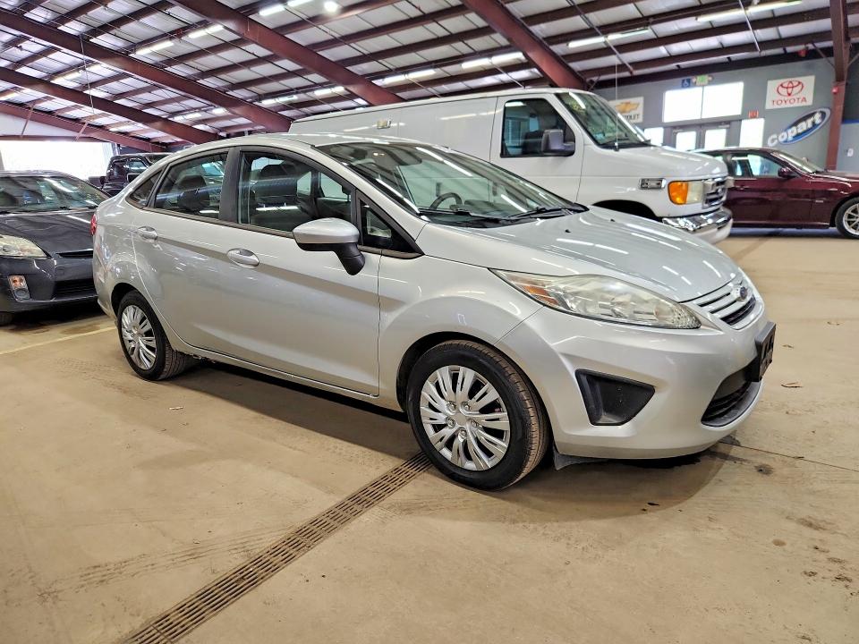 Продажа на аукционе авто 2013 Ford Fiesta, vin: 3FADP4AJ7DM148943, номер лота: 51582126