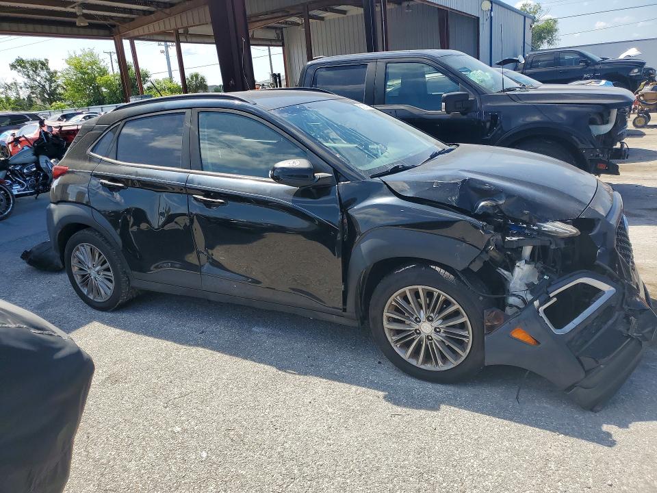 51381726 :رقم المزاد ، KM8K22AAXJU161595 vin ، 2018 Hyundai Kona مزاد بيع