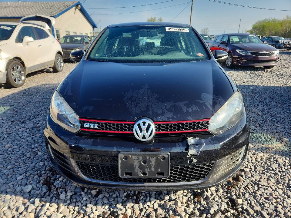 49565056 :رقم المزاد ، WVWHV7AJ7BW200782 vin ، 2011 Volkswagen Gti مزاد بيع