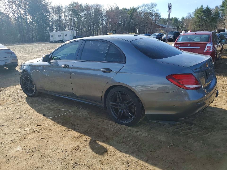 48012336 :رقم المزاد ، WDDZF6EB2HA186218 vin ، 2017 Mercedes-benz E مزاد بيع