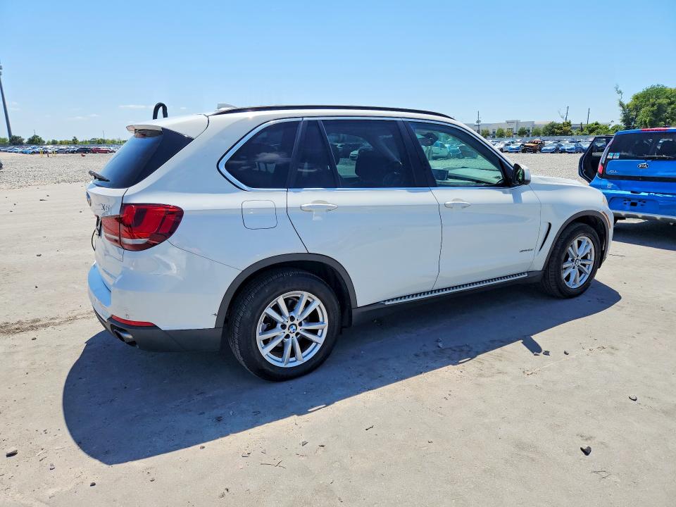 50558706 :رقم المزاد ، 5UXKR2C56F0H40857 vin ، 2015 Bmw X5 مزاد بيع