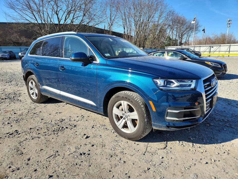 49177336 :رقم المزاد ، WA1AHAF75KD015171 vin ، 2019 Audi Q7 مزاد بيع
