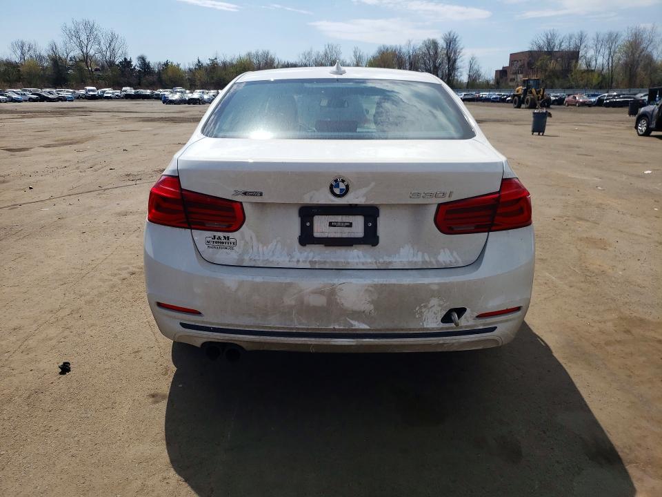 2018 Bmw 330 მანქანა იყიდება აუქციონზე, vin: WBA8D9C56JEB35832, აუქციონის ნომერი: 49724406