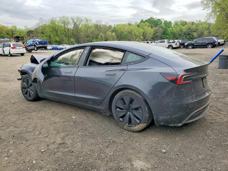 51714306 :رقم المزاد ، 5YJ3E1EB2SF900529 vin ، 2025 Tesla Model 3 مزاد بيع