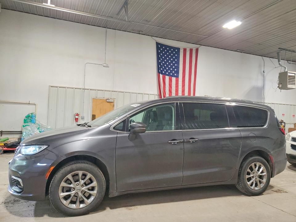Продажа на аукционе авто 2021 Chrysler Pacifica, vin: 2C4RC3BG1MR566240, номер лота: 49760466