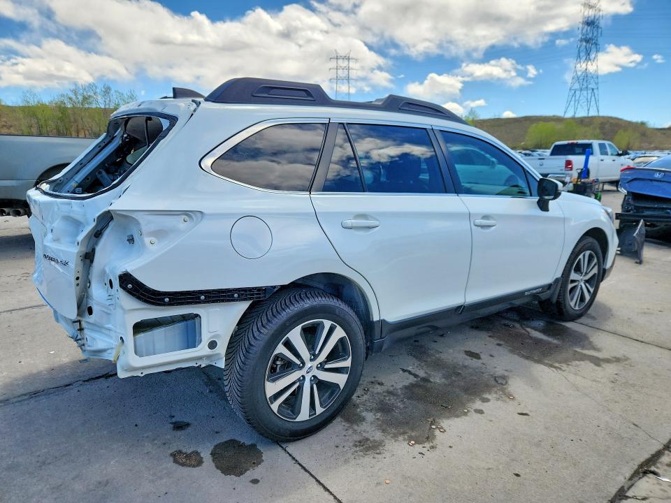 Aukcja sprzedaży 2018 Subaru Outback, vin: 4S4BSANC2J3307533, numer aukcji: 50427696