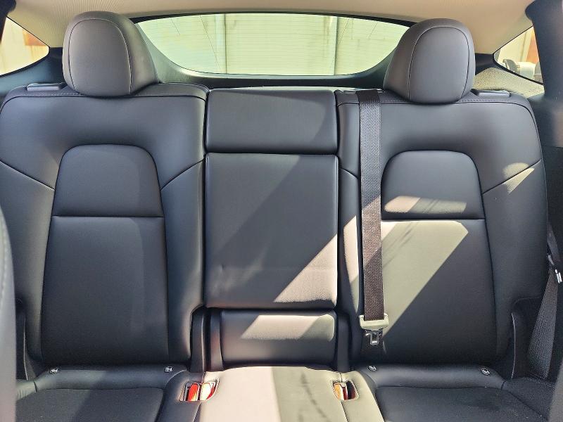 49315776 :رقم المزاد ، 7SAYGDEE0RA217198 vin ، 2024 Tesla Model Y مزاد بيع