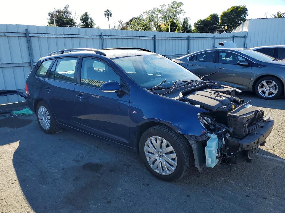 Продажа на аукционе авто 2014 Volkswagen Jetta, vin: 3VWPP7AJ3EM621096, номер лота: 49328746