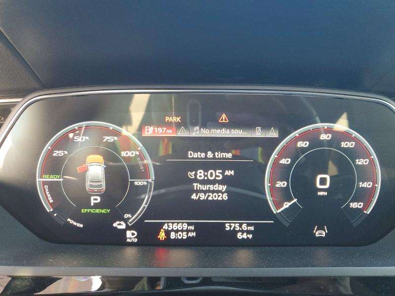 Продажа на аукционе авто 2022 Audi E-tron, vin: WA11AAGE1NB014276, номер лота: 48011126