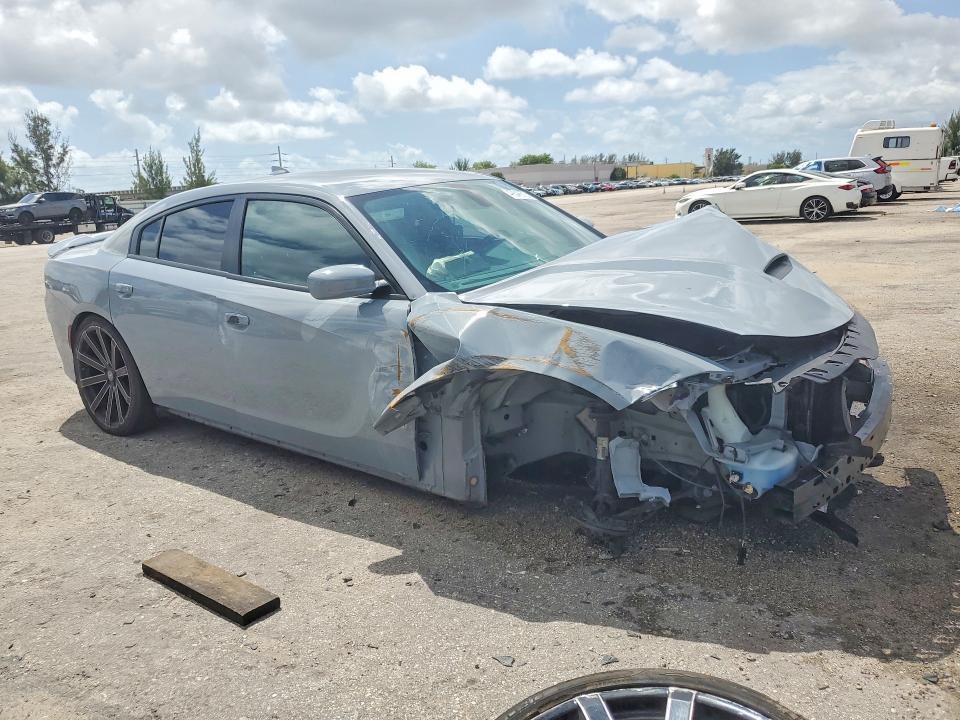 49048676 :رقم المزاد ، 2C3CDXCT2NH232025 vin ، 2022 Dodge Charger مزاد بيع