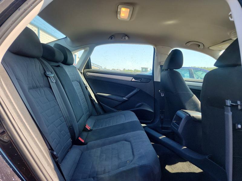 50122216 :رقم المزاد ، 1VWAA7A30MC002075 vin ، 2021 Volkswagen Passat مزاد بيع