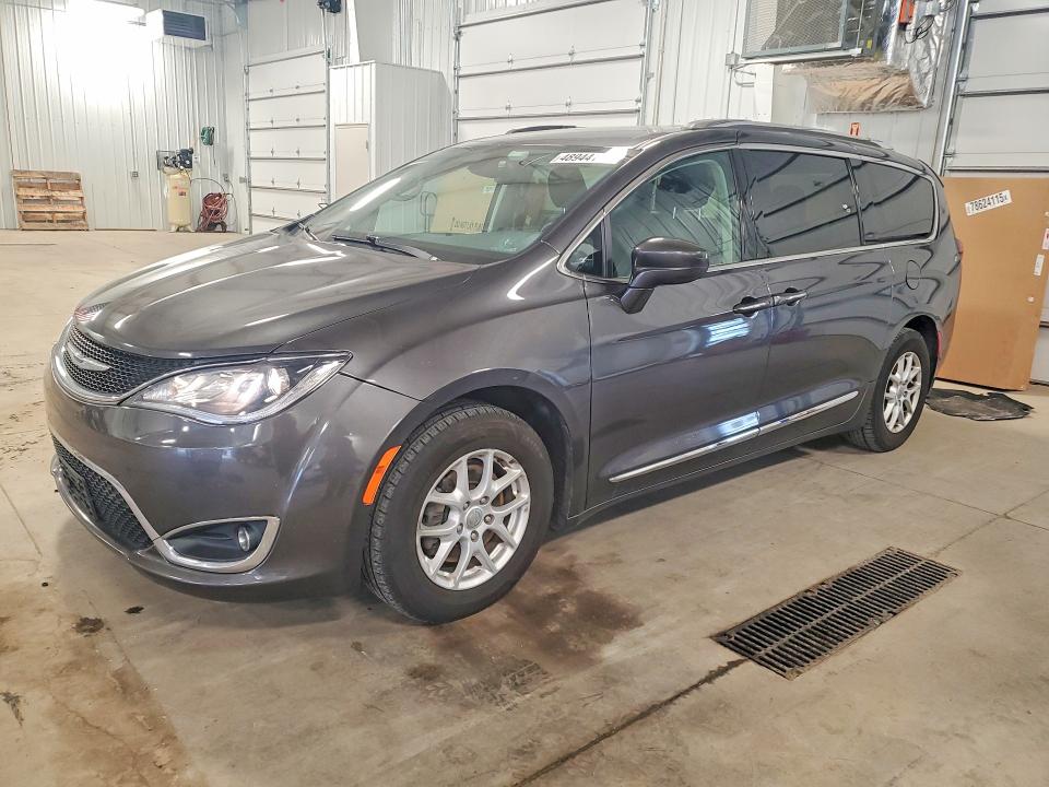 2020 Chrysler Pacifica მანქანა იყიდება აუქციონზე, vin: 2C4RC1BG4LR134714, აუქციონის ნომერი: 48944186
