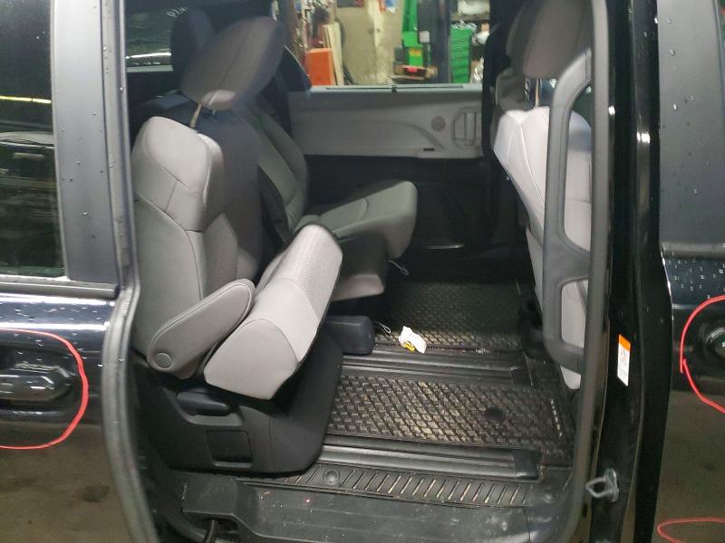 Продажа на аукционе авто 2025 Toyota Sienna Le Hev Awd, vin: 5TDGSKFC4SS206704, номер лота: 48103186