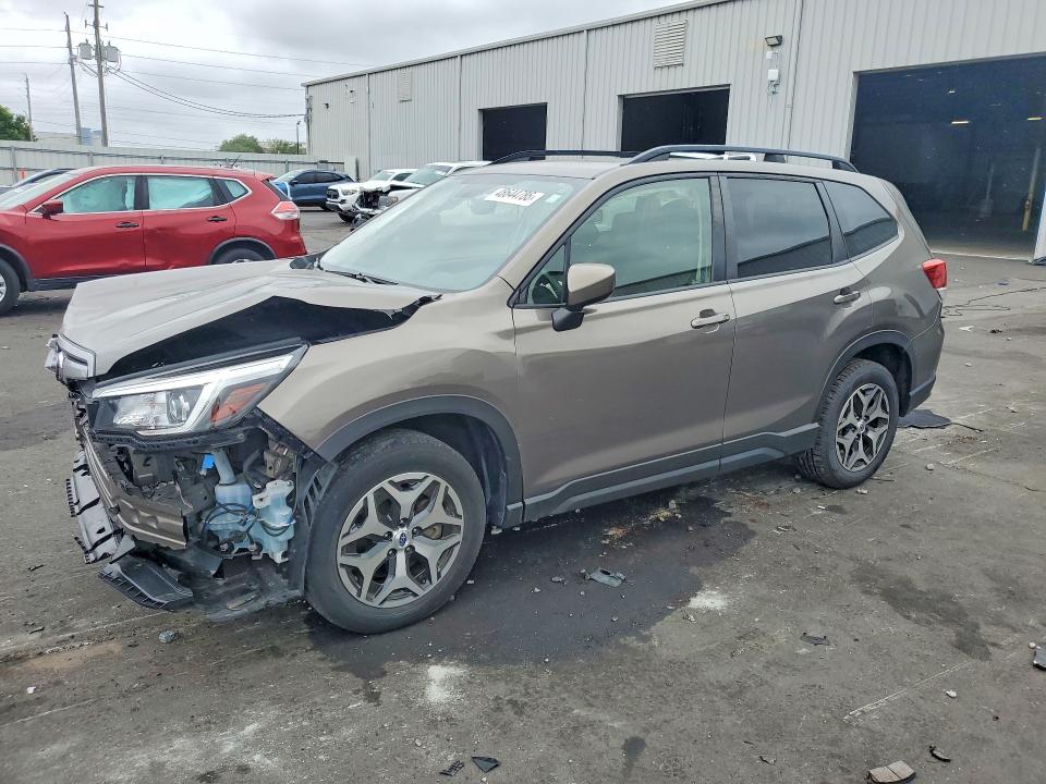 Продаж на аукціоні авто 2020 Subaru Forester, vin: JF2SKAJC3LH459225, номер лоту: 48644786