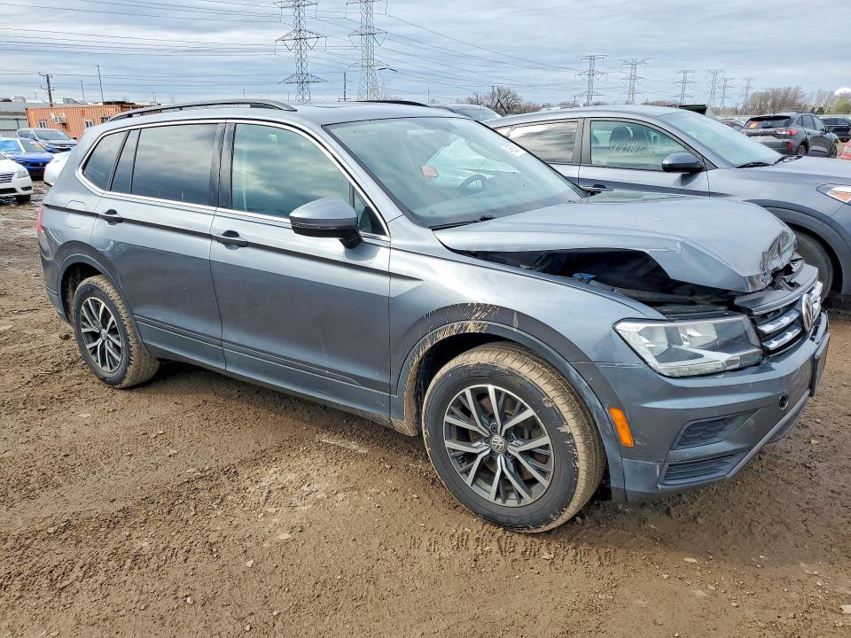 48583816 :رقم المزاد ، 3VV2B7AX6KM085841 vin ، 2019 Volkswagen Tiguan مزاد بيع