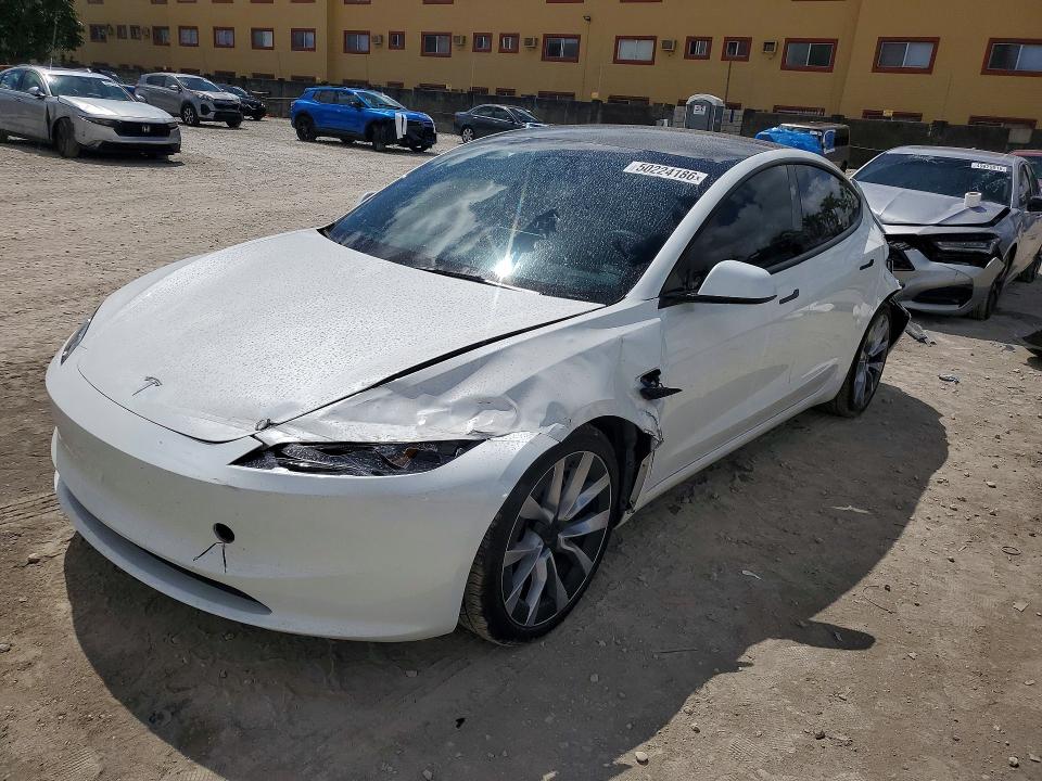 Продажа на аукционе авто 2024 Tesla Model 3, vin: 5YJ3E1EA1RF830197, номер лота: 50224186