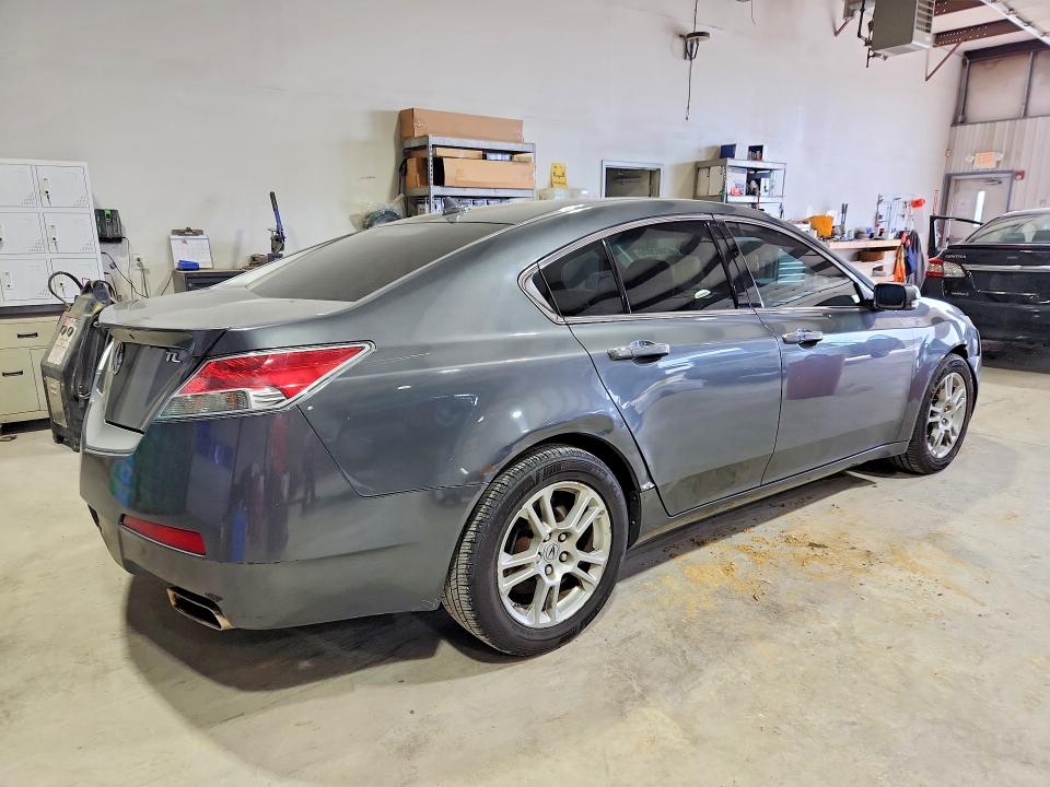 47002076 :رقم المزاد ، 19UUA8F55AA010844 vin ، 2010 Acura Tl مزاد بيع