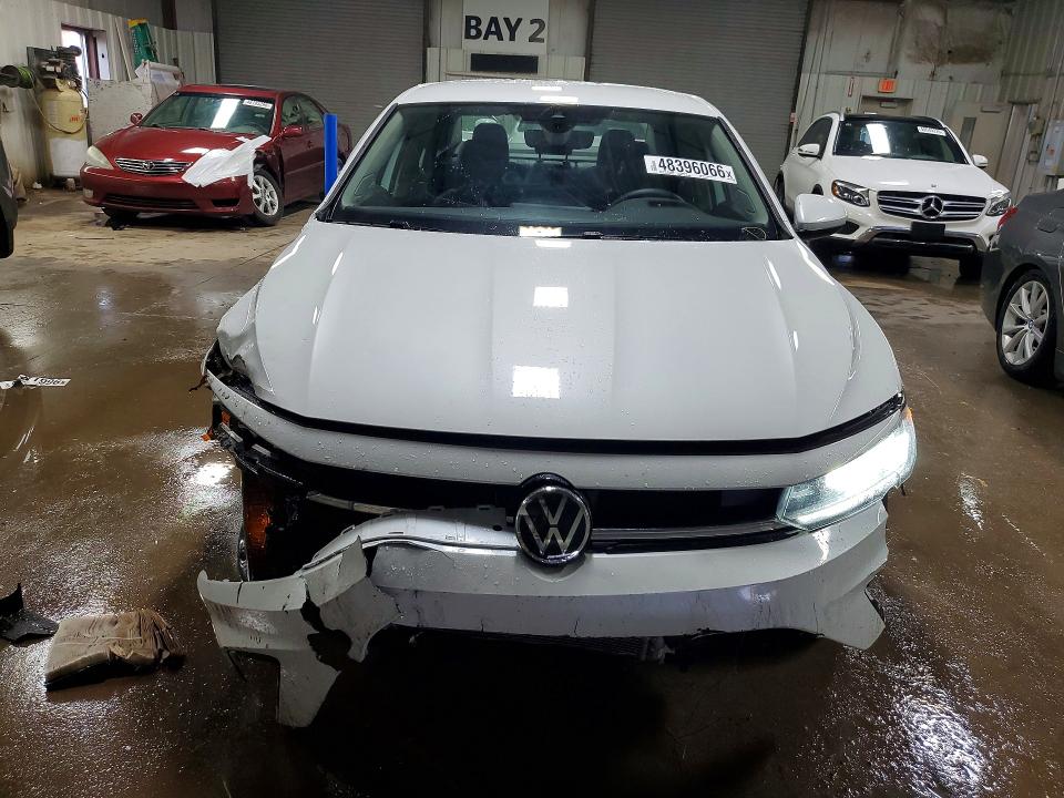 48396066 :رقم المزاد ، 3VWEX7BU1SM102656 vin ، 2025 Volkswagen Jetta مزاد بيع