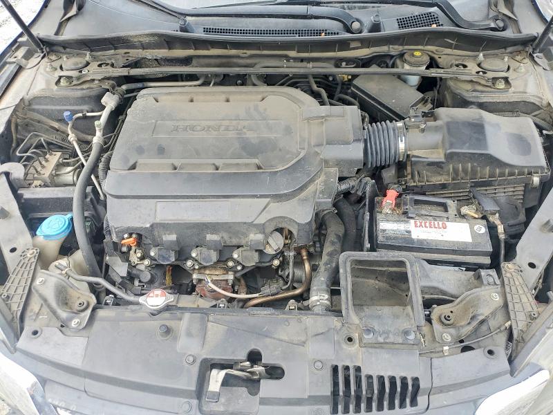 48643646 :رقم المزاد ، 1HGCR3F8XFA008810 vin ، 2015 Honda Accord مزاد بيع